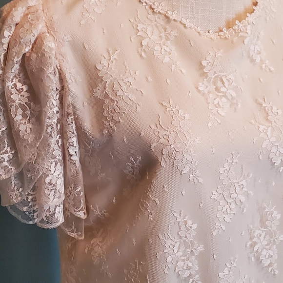Vintage Wedding Dress - Picture 6 of 10